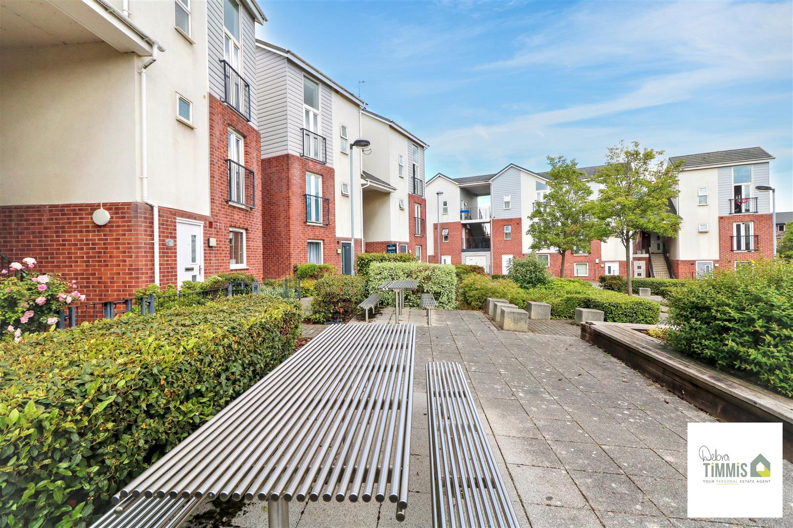 1 bed property in Lock Keepers Way, Stoke-On-Trent